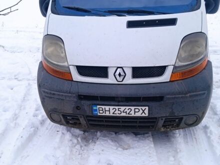 Білий Рено Трафік, об'ємом двигуна 2.5 л та пробігом 3 тис. км за 5500 $, фото 1 на Automoto.ua