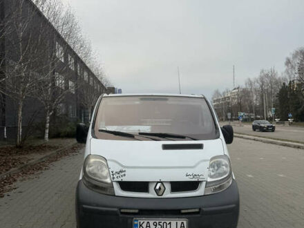 Белый Рено Трафик, объемом двигателя 1.87 л и пробегом 280 тыс. км за 5950 $, фото 1 на Automoto.ua