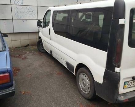 Белый Рено Трафик, объемом двигателя 1.9 л и пробегом 364 тыс. км за 3800 $, фото 1 на Automoto.ua