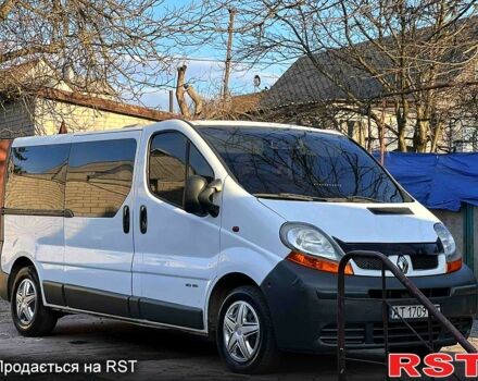 Белый Рено Трафик, объемом двигателя 1.9 л и пробегом 270 тыс. км за 7700 $, фото 1 на Automoto.ua