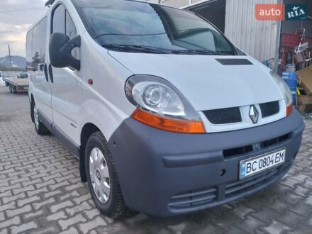 Білий Рено Трафік, об'ємом двигуна 1.9 л та пробігом 303 тис. км за 7500 $, фото 1 на Automoto.ua