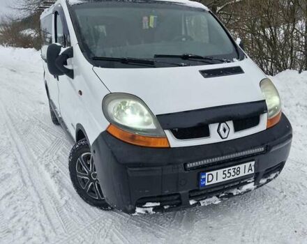 Білий Рено Трафік, об'ємом двигуна 1.9 л та пробігом 370 тис. км за 6000 $, фото 1 на Automoto.ua