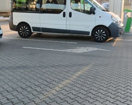 Білий Рено Трафік, об'ємом двигуна 1.9 л та пробігом 287 тис. км за 8500 $, фото 1 на Automoto.ua