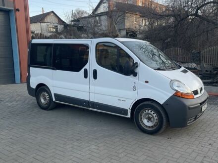 Белый Рено Трафик, объемом двигателя 1.9 л и пробегом 258 тыс. км за 7300 $, фото 1 на Automoto.ua