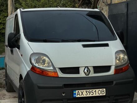 Білий Рено Трафік, об'ємом двигуна 1.9 л та пробігом 320 тис. км за 8000 $, фото 1 на Automoto.ua