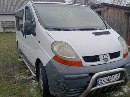 Білий Рено Трафік, об'ємом двигуна 1.87 л та пробігом 352 тис. км за 7300 $, фото 1 на Automoto.ua