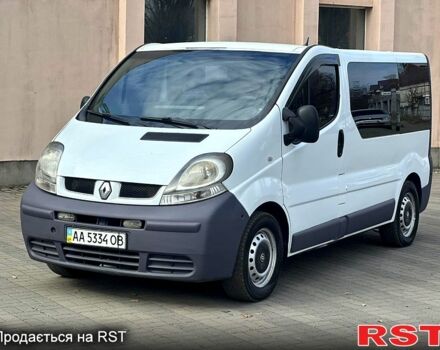 Білий Рено Трафік, об'ємом двигуна 1.9 л та пробігом 320 тис. км за 7000 $, фото 1 на Automoto.ua
