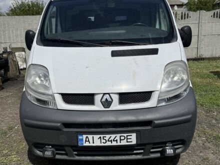 Рено Трафік 2005 у Харкові на Automoto.ua Білий Рено Трафік, об'ємом двигуна 1.9 л та пробігом 255 тис. км за 5350 $, фото 1 на Automoto.ua