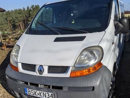 Белый Рено Трафик, объемом двигателя 1.9 л и пробегом 202 тыс. км за 3700 $, фото 1 на Automoto.ua