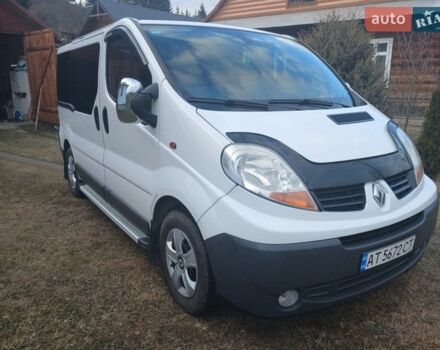 Білий Рено Трафік, об'ємом двигуна 2 л та пробігом 343 тис. км за 9350 $, фото 1 на Automoto.ua
