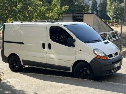 Белый Рено Трафик, объемом двигателя 0 л и пробегом 327 тыс. км за 6800 $, фото 1 на Automoto.ua