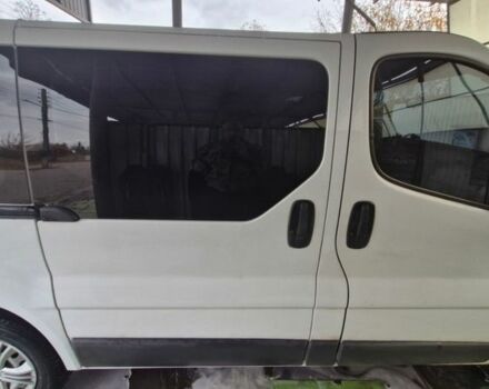 Белый Рено Трафик, объемом двигателя 2 л и пробегом 315 тыс. км за 9000 $, фото 1 на Automoto.ua