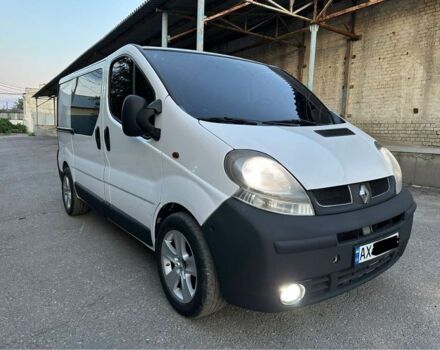 Белый Рено Трафик, объемом двигателя 1.9 л и пробегом 286 тыс. км за 6500 $, фото 1 на Automoto.ua