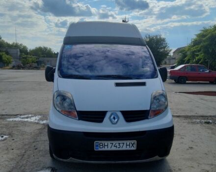 Білий Рено Трафік, об'ємом двигуна 2.5 л та пробігом 40 тис. км за 7400 $, фото 1 на Automoto.ua