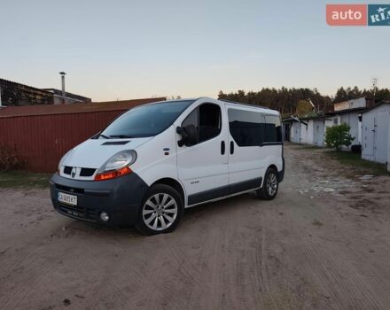 Білий Рено Трафік, об'ємом двигуна 1.9 л та пробігом 285 тис. км за 8000 $, фото 1 на Automoto.ua