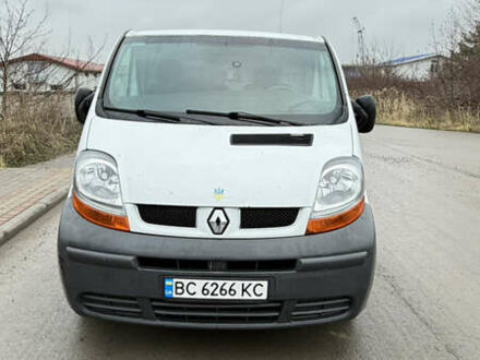 Білий Рено Трафік, об'ємом двигуна 1.87 л та пробігом 452 тис. км за 6200 $, фото 1 на Automoto.ua