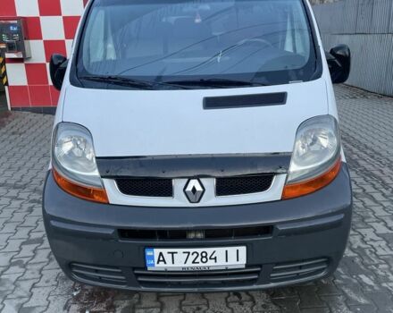 Білий Рено Трафік, об'ємом двигуна 1.9 л та пробігом 375 тис. км за 8000 $, фото 1 на Automoto.ua