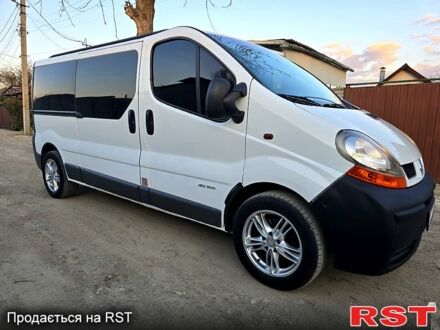 Білий Рено Трафік, об'ємом двигуна 1.9 л та пробігом 0 тис. км за 8900 $, фото 1 на Automoto.ua