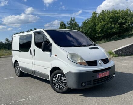 Белый Рено Трафик, объемом двигателя 2 л и пробегом 239 тыс. км за 2300 $, фото 1 на Automoto.ua