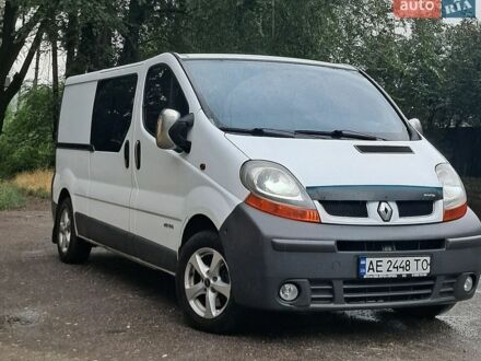 Белый Рено Трафик, объемом двигателя 1.87 л и пробегом 440 тыс. км за 7700 $, фото 1 на Automoto.ua