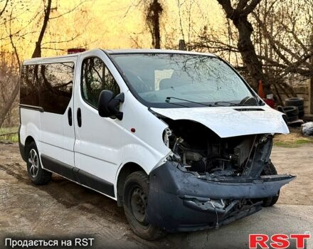 Білий Рено Трафік, об'ємом двигуна 1.9 л та пробігом 245 тис. км за 3500 $, фото 1 на Automoto.ua