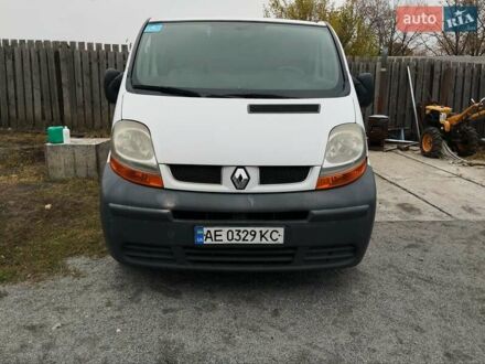Белый Рено Трафик, объемом двигателя 1.87 л и пробегом 410 тыс. км за 5000 $, фото 1 на Automoto.ua