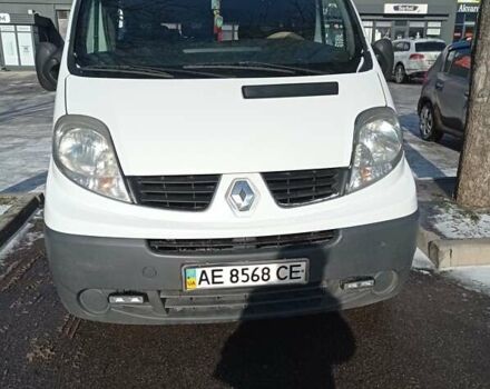 Белый Рено Трафик, объемом двигателя 2 л и пробегом 230 тыс. км за 9500 $, фото 1 на Automoto.ua