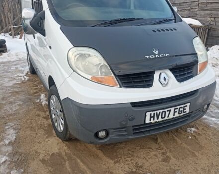 Белый Рено Трафик, объемом двигателя 0 л и пробегом 250 тыс. км за 3100 $, фото 1 на Automoto.ua