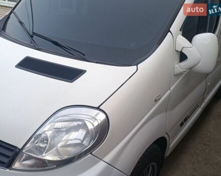 Белый Рено Трафик, объемом двигателя 2 л и пробегом 331 тыс. км за 7150 $, фото 1 на Automoto.ua