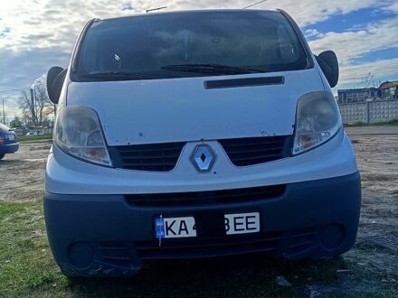 Білий Рено Трафік, об'ємом двигуна 1.9 л та пробігом 250 тис. км за 7500 $, фото 1 на Automoto.ua