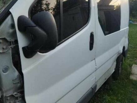 Білий Рено Трафік, об'ємом двигуна 2 л та пробігом 310 тис. км за 3000 $, фото 1 на Automoto.ua