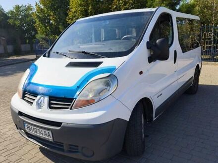 Білий Рено Трафік, об'ємом двигуна 1.87 л та пробігом 260 тис. км за 7500 $, фото 1 на Automoto.ua