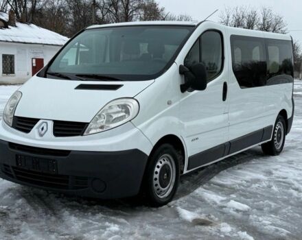 Белый Рено Трафик, объемом двигателя 2 л и пробегом 180 тыс. км за 9500 $, фото 1 на Automoto.ua
