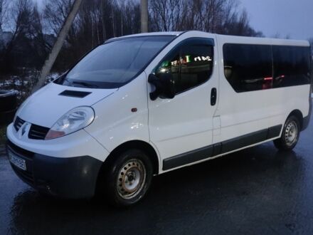 Белый Рено Трафик, объемом двигателя 1.9 л и пробегом 360 тыс. км за 6700 $, фото 1 на Automoto.ua