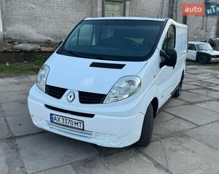 Белый Рено Трафик, объемом двигателя 2 л и пробегом 381 тыс. км за 5500 $, фото 1 на Automoto.ua