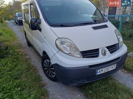 Рено Трафик 2007 в Житомире на Automoto.ua Белый Рено Трафик, объемом двигателя 2 л и пробегом 368 тыс. км за 7950 $, фото 1 на Automoto.ua