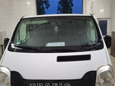 Рено Трафик 2007 в Первомайском на Automoto.ua Белый Рено Трафик, объемом двигателя 2 л и пробегом 329 тыс. км за 8000 $, фото 1 на Automoto.ua
