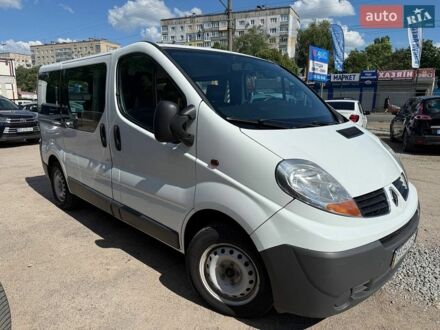 Белый Рено Трафик, объемом двигателя 2 л и пробегом 266 тыс. км за 9100 $, фото 1 на Automoto.ua
