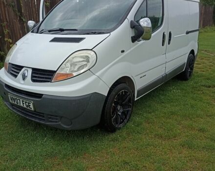 Белый Рено Трафик, объемом двигателя 0 л и пробегом 250 тыс. км за 3300 $, фото 1 на Automoto.ua