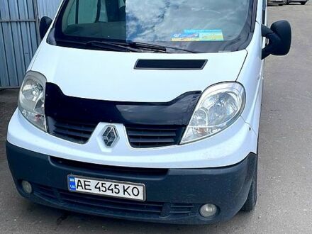 Рено Трафік 2008 у Дніпро (Дніпропетровську) на Automoto.ua Білий Рено Трафік, об'ємом двигуна 2 л та пробігом 330 тис. км за 9500 $, фото 1 на Automoto.ua