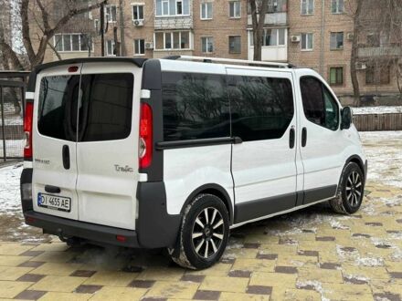 Белый Рено Трафик, объемом двигателя 2 л и пробегом 365 тыс. км за 8900 $, фото 1 на Automoto.ua