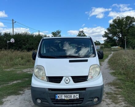Білий Рено Трафік, об'ємом двигуна 2 л та пробігом 248 тис. км за 8000 $, фото 1 на Automoto.ua