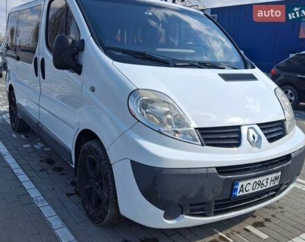 Білий Рено Трафік, об'ємом двигуна 2 л та пробігом 311 тис. км за 10500 $, фото 1 на Automoto.ua