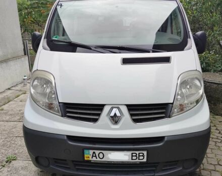 Белый Рено Трафик, объемом двигателя 0 л и пробегом 308 тыс. км за 7800 $, фото 1 на Automoto.ua