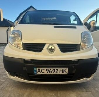 Білий Рено Трафік, об'ємом двигуна 2.46 л та пробігом 608 тис. км за 8999 $, фото 1 на Automoto.ua