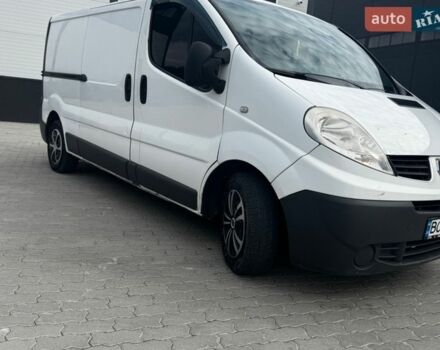 Білий Рено Трафік, об'ємом двигуна 2 л та пробігом 410 тис. км за 6800 $, фото 1 на Automoto.ua