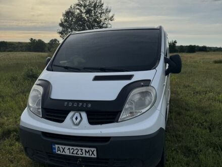 Білий Рено Трафік, об'ємом двигуна 2 л та пробігом 345 тис. км за 7506 $, фото 1 на Automoto.ua