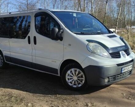 Білий Рено Трафік, об'ємом двигуна 2 л та пробігом 248 тис. км за 9200 $, фото 1 на Automoto.ua