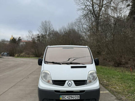 Білий Рено Трафік, об'ємом двигуна 2 л та пробігом 448 тис. км за 7300 $, фото 1 на Automoto.ua