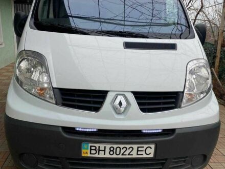 Рено Трафік 2008 у Подільськ (Котовськ) на Automoto.ua Білий Рено Трафік, об'ємом двигуна 2 л та пробігом 230 тис. км за 8900 $, фото 1 на Automoto.ua